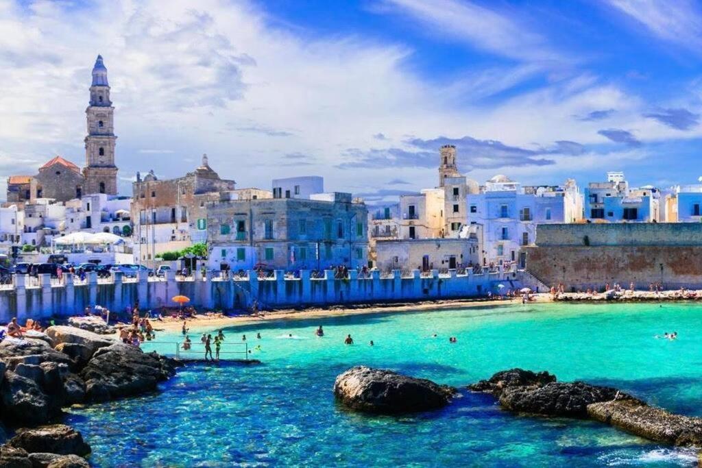 Torre Dalu' - A Due Passi Dalla Spiaggia Di Porta Vecchia, Con Terrazzo Privato E Netflix Βίλα Monopoli Εξωτερικό φωτογραφία