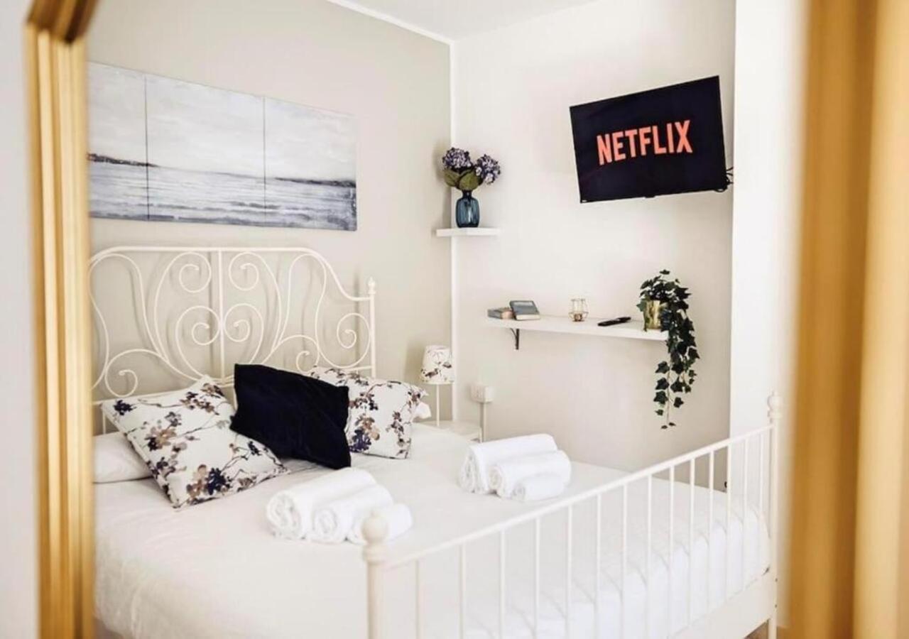Torre Dalu' - A Due Passi Dalla Spiaggia Di Porta Vecchia, Con Terrazzo Privato E Netflix Monopoli Εξωτερικό φωτογραφία
